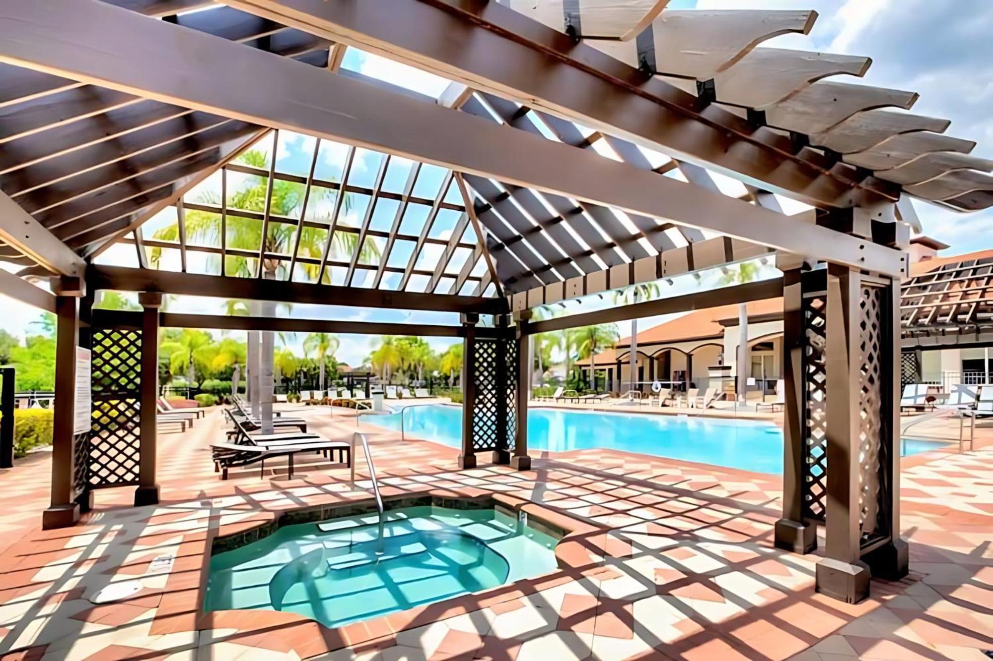 6Br Resort Home Near Disney - With Private Pool Hot Tub And Games Room 基西米 外观 照片